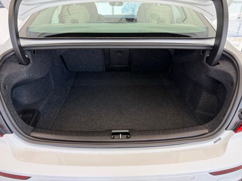 Certified 2025 Volvo S60 B5 Core AWD/4WD image 27