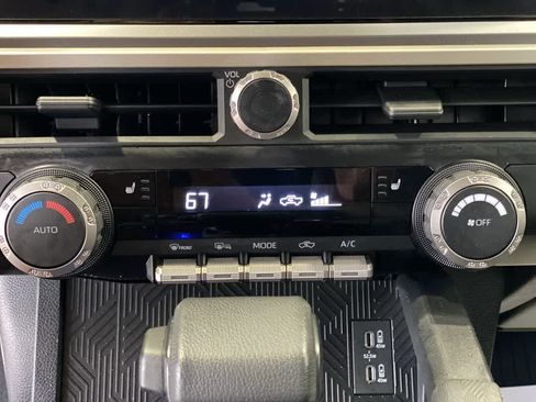 Certified 2024 Toyota Tacoma TRD Sport AWD/4WD image 21