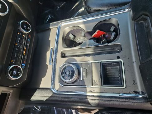 Used 2021 Ford Expedition XLT RWD image 17