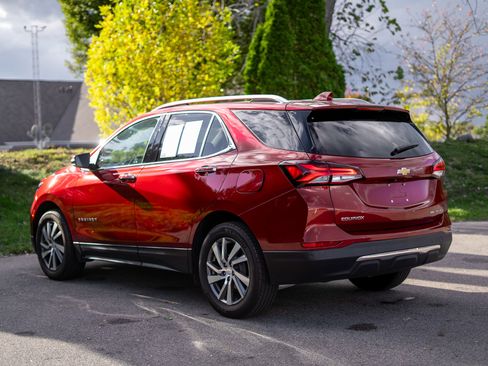 Used 2022 Chevrolet Equinox Premier image 7
