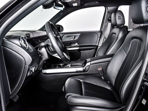 Used 2024 Mercedes-Benz EQB 350 4MATIC SUV w/ Winter Package image 17
