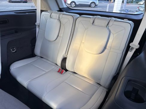 Used 2022 Lincoln Aviator Black Label Grand Touring w/ Class IV Trailer Tow Package image 19