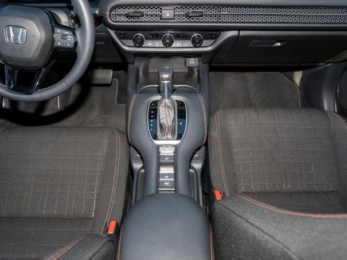 Certified 2024 Honda HR-V Sport image 26