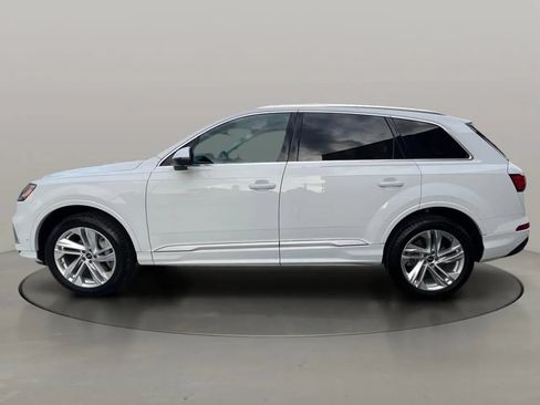Used 2023 Audi Q7 2.0T Premium w/ Convenience Package AWD/4WD image 3