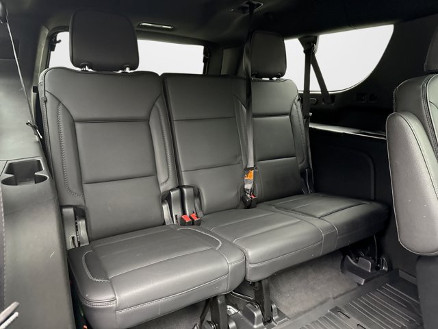 Used 2021 GMC Yukon XL Denali w/ Denali Premium Package AWD/4WD image 23