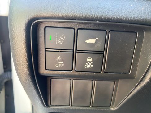 Used 2018 Honda CR-V Touring image 21