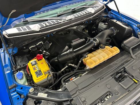 Used 2017 Ford F150 Raptor w/ Equipment Group 802A Luxury image 4