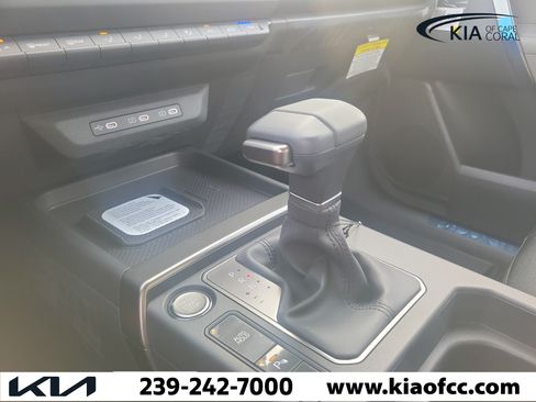 New 2027 Kia Seltos S FWD image 32