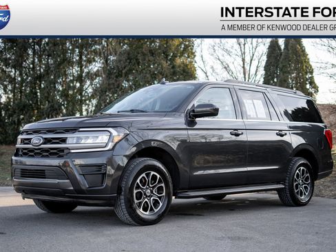 Used 2024 Ford Expedition Max XLT image 1