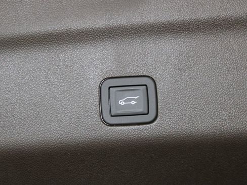 New 2026 Chevrolet Tahoe Z71 w/ Z71 Off-Road Package image 35