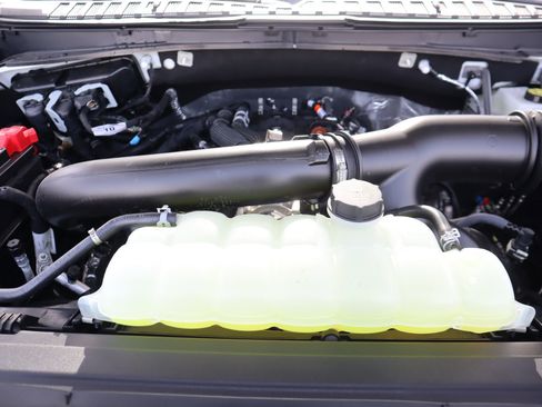 New 2026 Ford Expedition Max Platinum w/ Stealth Appearance Package image 22