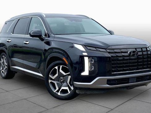 Used 2024 Hyundai Palisade Limited FWD image 3