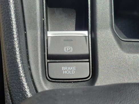 Certified 2023 Honda Accord LX image 27