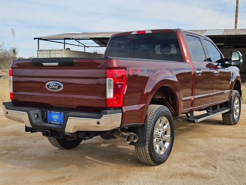 Certified 2017 Ford F250 Lariat w/ Chrome Package image 5