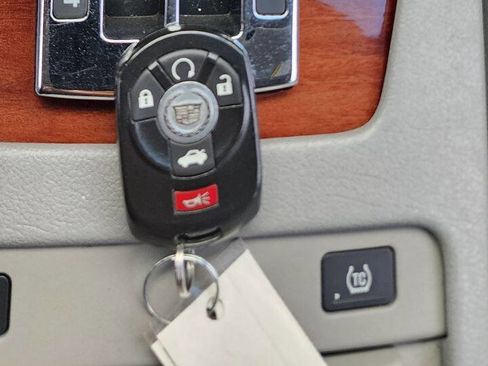 Used 2006 Cadillac STS w/ Preferred Equipment Group image 16
