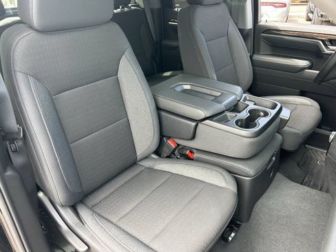 Used 2026 GMC Sierra 1500 Elevation AWD/4WD image 11