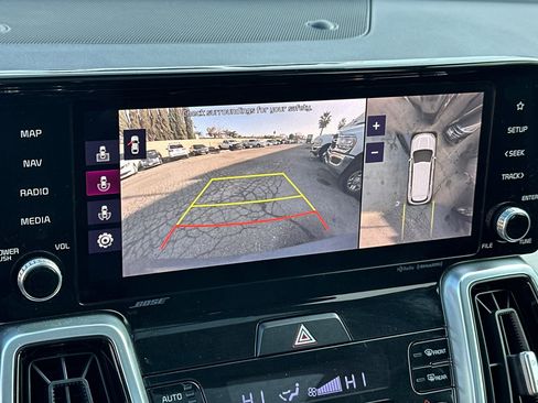 Used 2021 Kia Sorento SX image 21