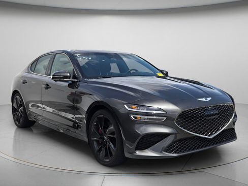Used 2023 Genesis G70 3.3T w/ Sport Prestige Package RWD image 4