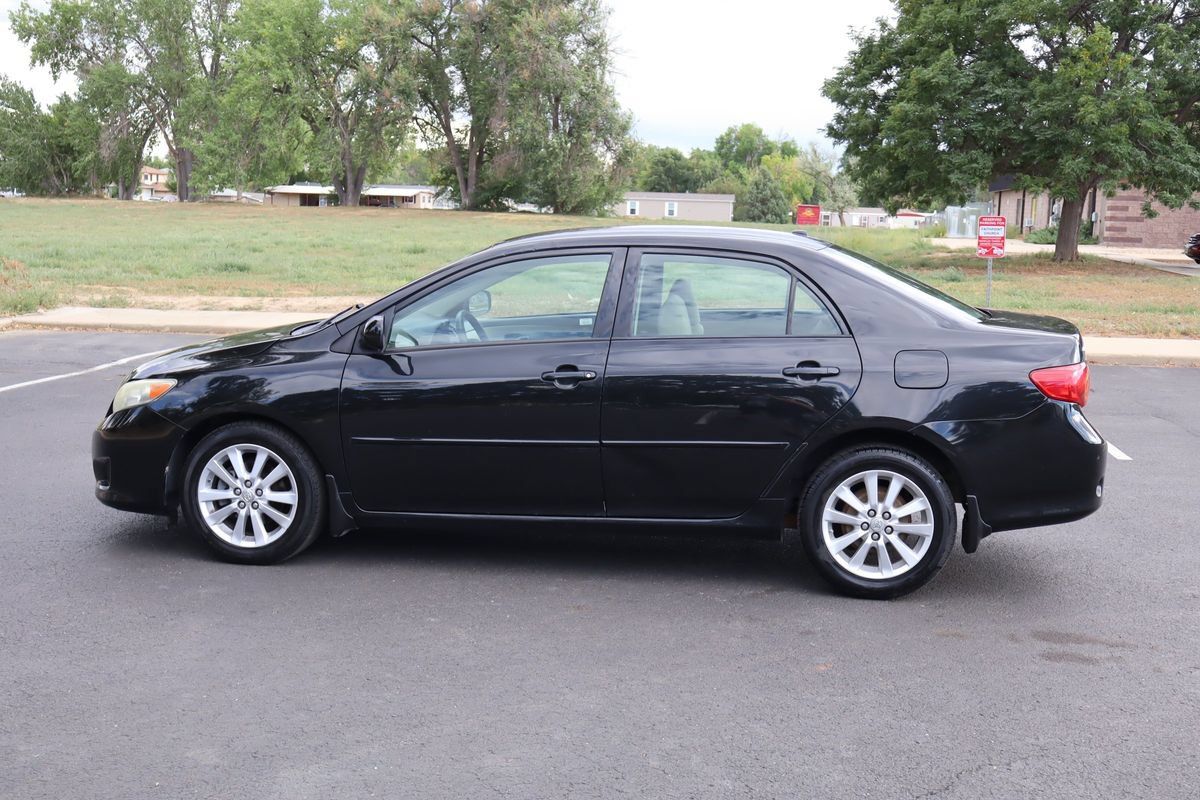 Used 2009 Toyota Corolla FWD image 9