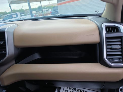 Used 2019 RAM 2500 Big Horn AWD/4WD image 29
