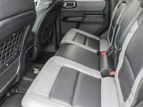 Used 2024 Ford Bronco Black Diamond image 21