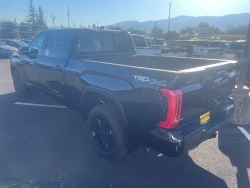 New 2025 Toyota Tundra Limited image 8