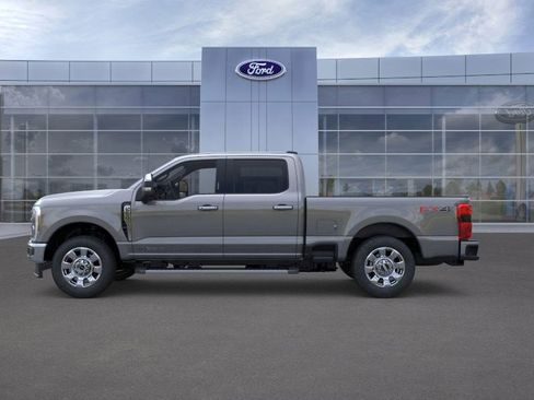 New 2026 Ford F250 Lariat w/ Chrome Package image 7