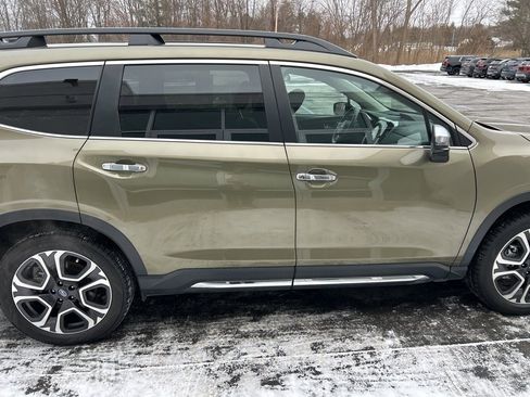Used 2023 Subaru Ascent Touring image 6