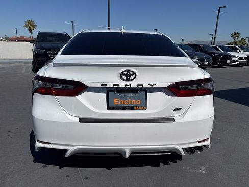 Used 2023 Toyota Camry SE w/ Protection Package (Q2) (TMS) FWD image 6