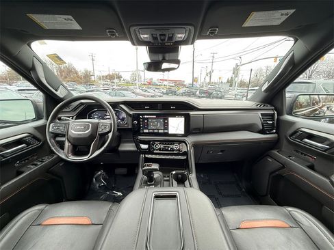 Used 2022 GMC Sierra 1500 AT4 w/ AT4 Premium Package image 29