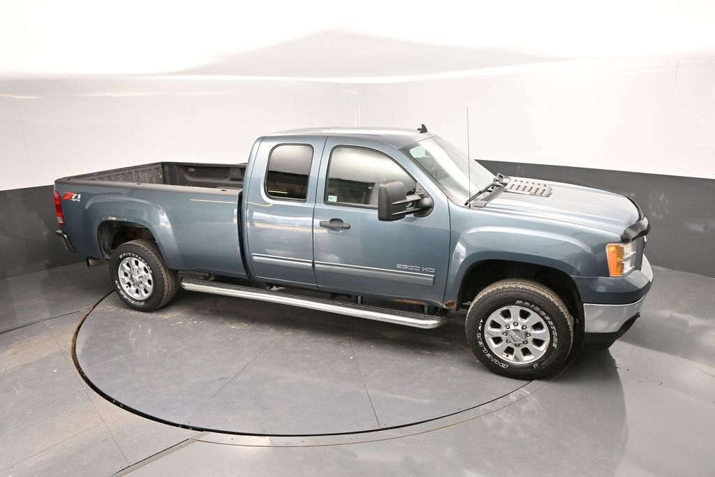 Used 2011 GMC Sierra 2500 SLE w/ Convenience Package AWD/4WD image 24