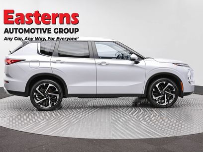 Used 2024 Mitsubishi Outlander SE