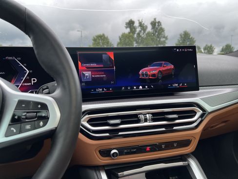 Used 2024 BMW i4 eDrive35 w/ M Sport Package RWD image 31