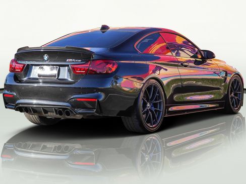 Used 2019 BMW M4 CS image 12