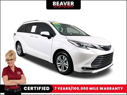 Used 2023 Toyota Sienna Platinum