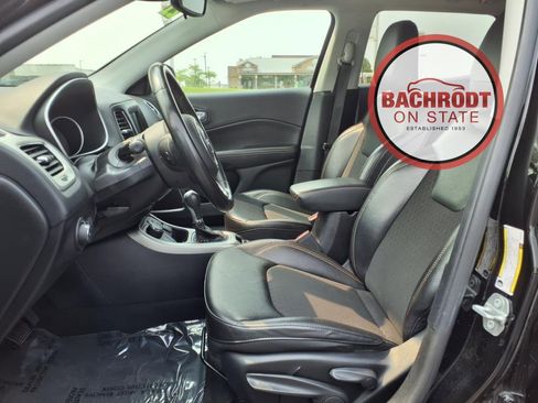 Used 2021 Jeep Compass Latitude image 25