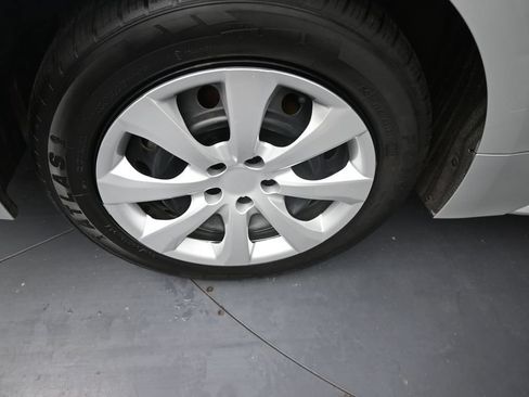 Used 2024 Toyota Corolla LE FWD image 36