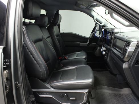 Used 2024 Ford F250 Lariat w/ FX4 Off-Road Package image 17