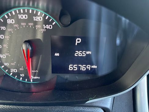 Used 2019 Chevrolet Sonic LT w/ RS Package FWD image 17