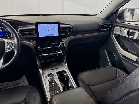 Used 2021 Ford Explorer Limited w/ Equipment Group 301A image 28