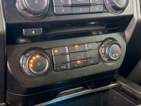 Used 2018 Ford F150 XLT w/ Equipment Group 301A Mid image 18