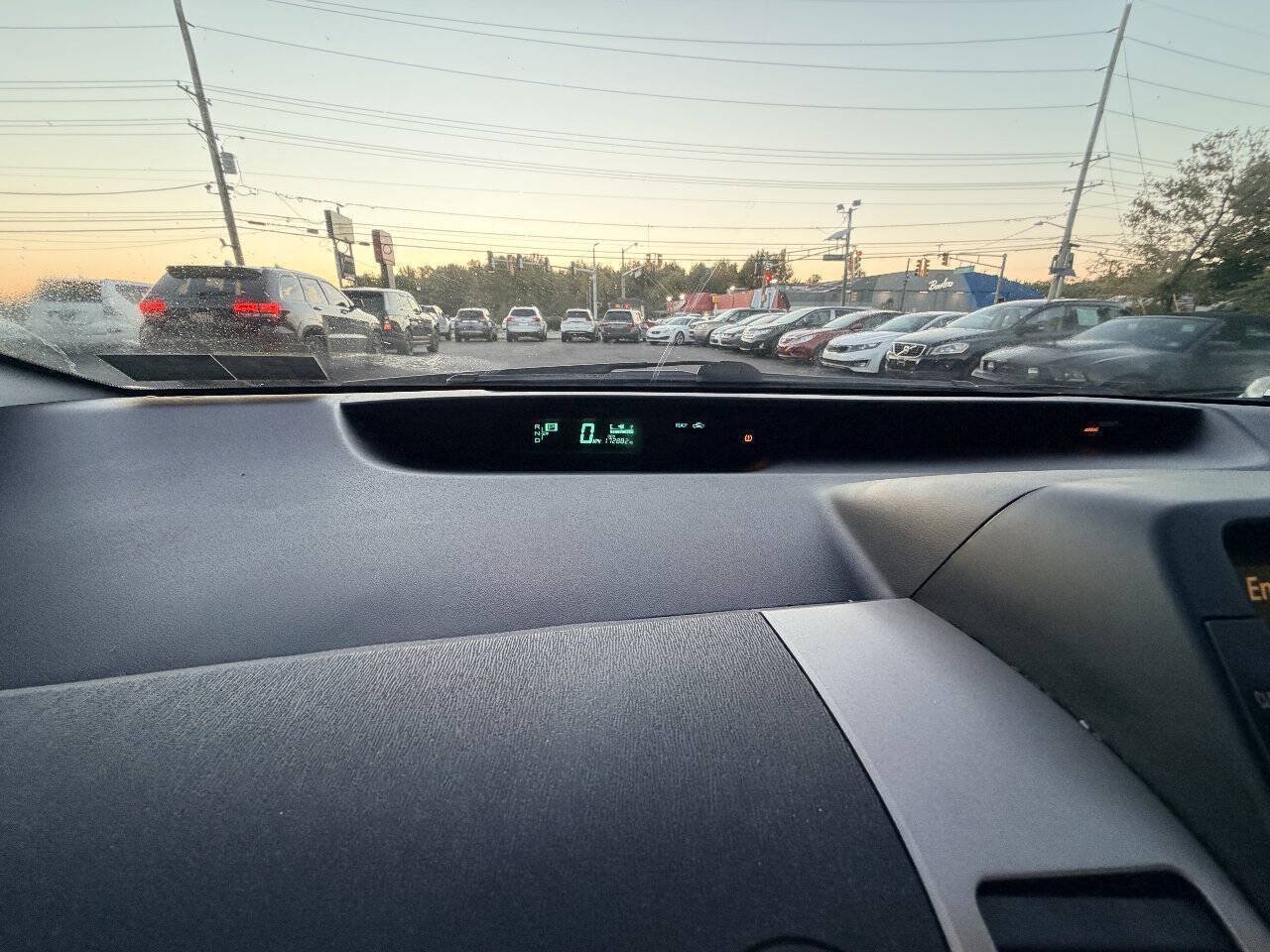 Used 2007 Toyota Prius w/ Pkg 2 FWD image 13