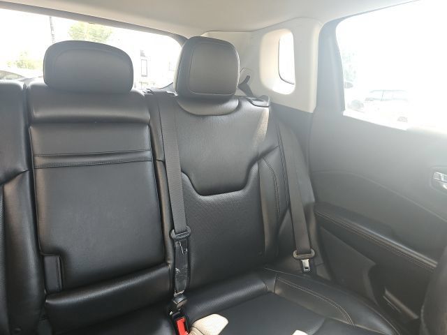 Used 2019 Jeep Compass Limited FWD image 13