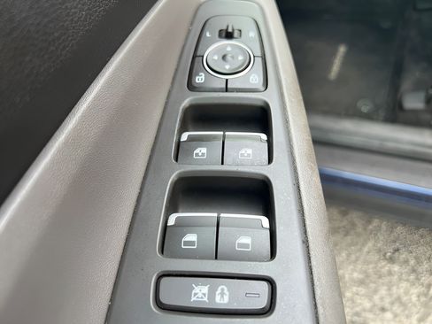 Used 2020 Hyundai Santa Fe SEL AWD/4WD image 13