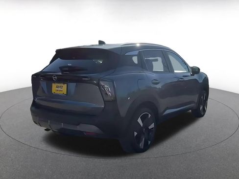 Used 2026 Nissan Kicks SR AWD/4WD image 12