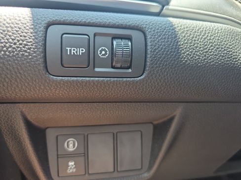 Used 2018 Honda Accord LX image 23