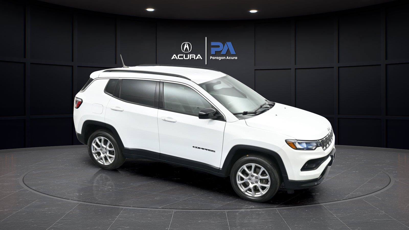 Used 2023 Jeep Compass Latitude AWD/4WD image 37