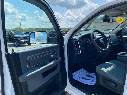 Used 2017 RAM 2500 SLT image 12