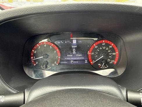 Used 2022 Nissan Frontier PRO-4X AWD/4WD image 30