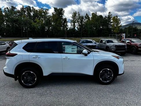 New 2026 Nissan Rogue SV image 6